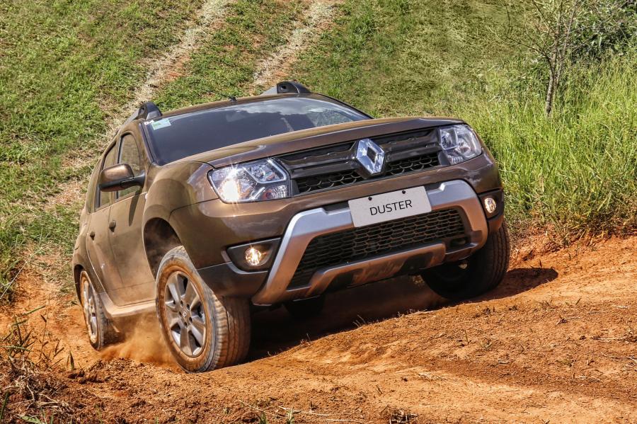 Renault Duster 2015 года  (BR) (фото 2 из 17)
